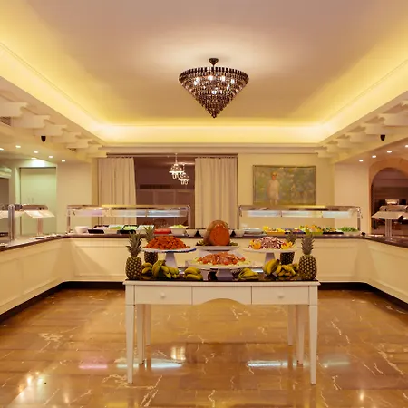 Hotel Castell Dels Hams